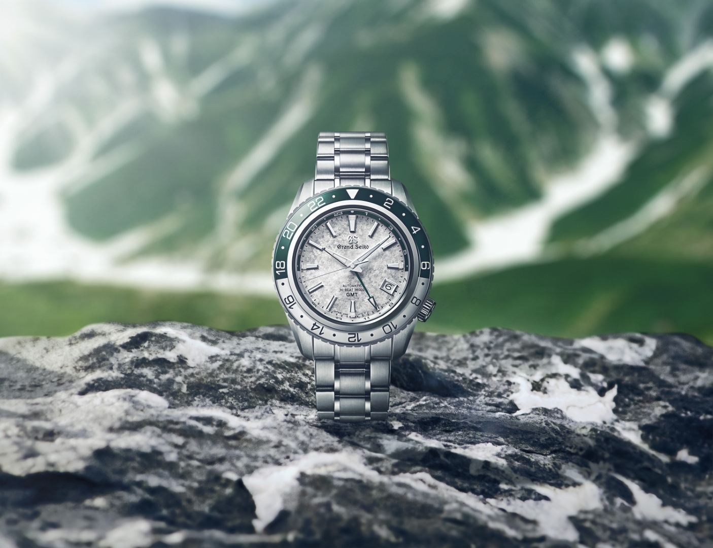 SUMMER GRAND SEIKO SPORTS