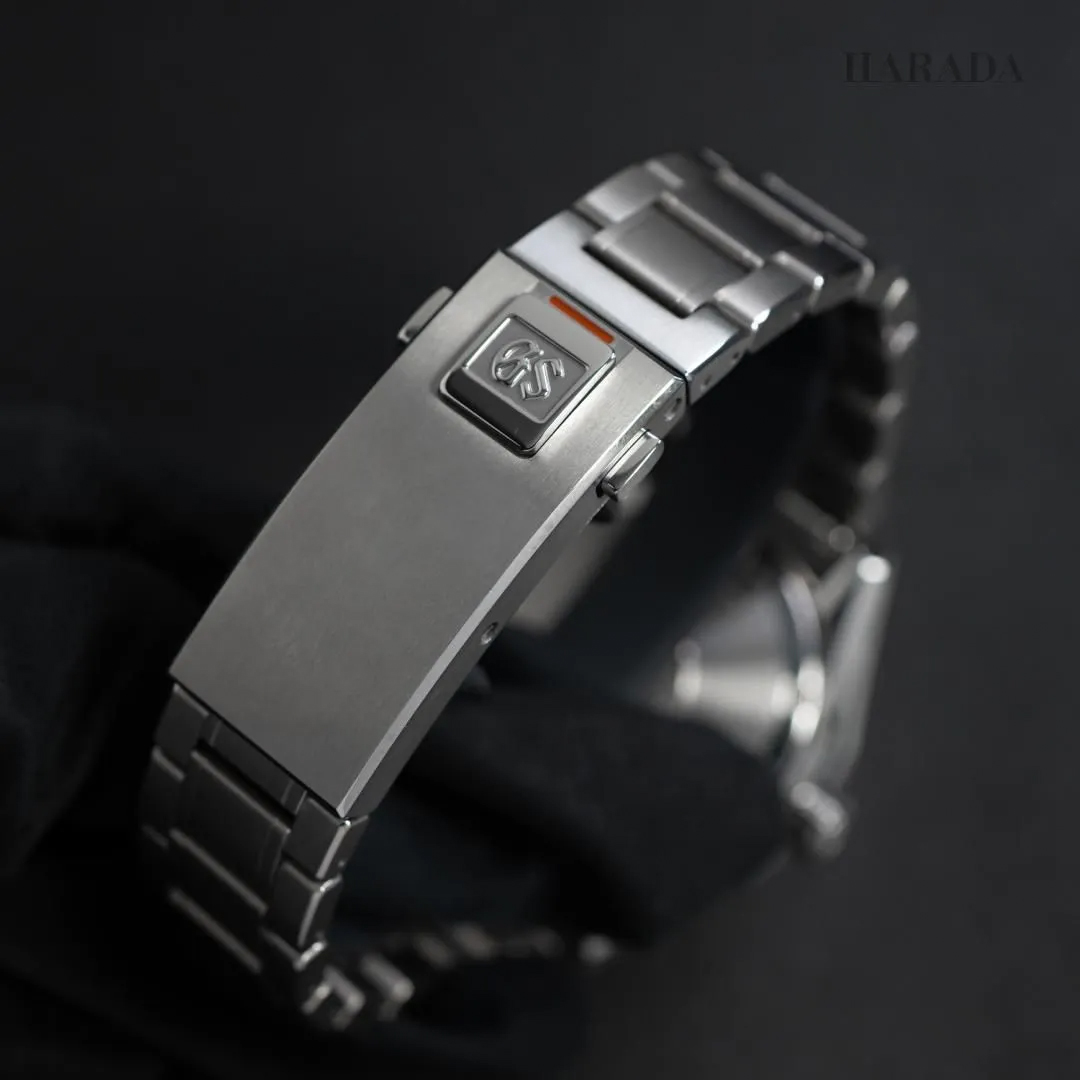 SLGB025のバックル